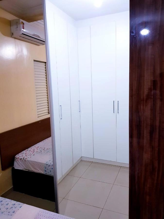 Otima Casa Caldas Novas 2 Km Do Centro Para Ate 14 Pesssoas Com Piscina Aquecida, Churrrasqueira, Wifi Εξωτερικό φωτογραφία
